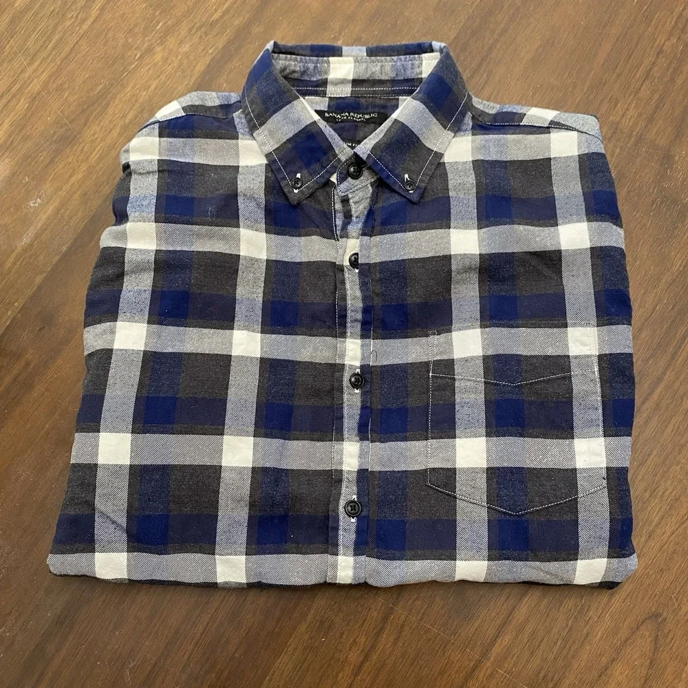 Banana Republic Men's M Luxe Flannel Shirt Untucked Slim Fit Navy Blue Plaid